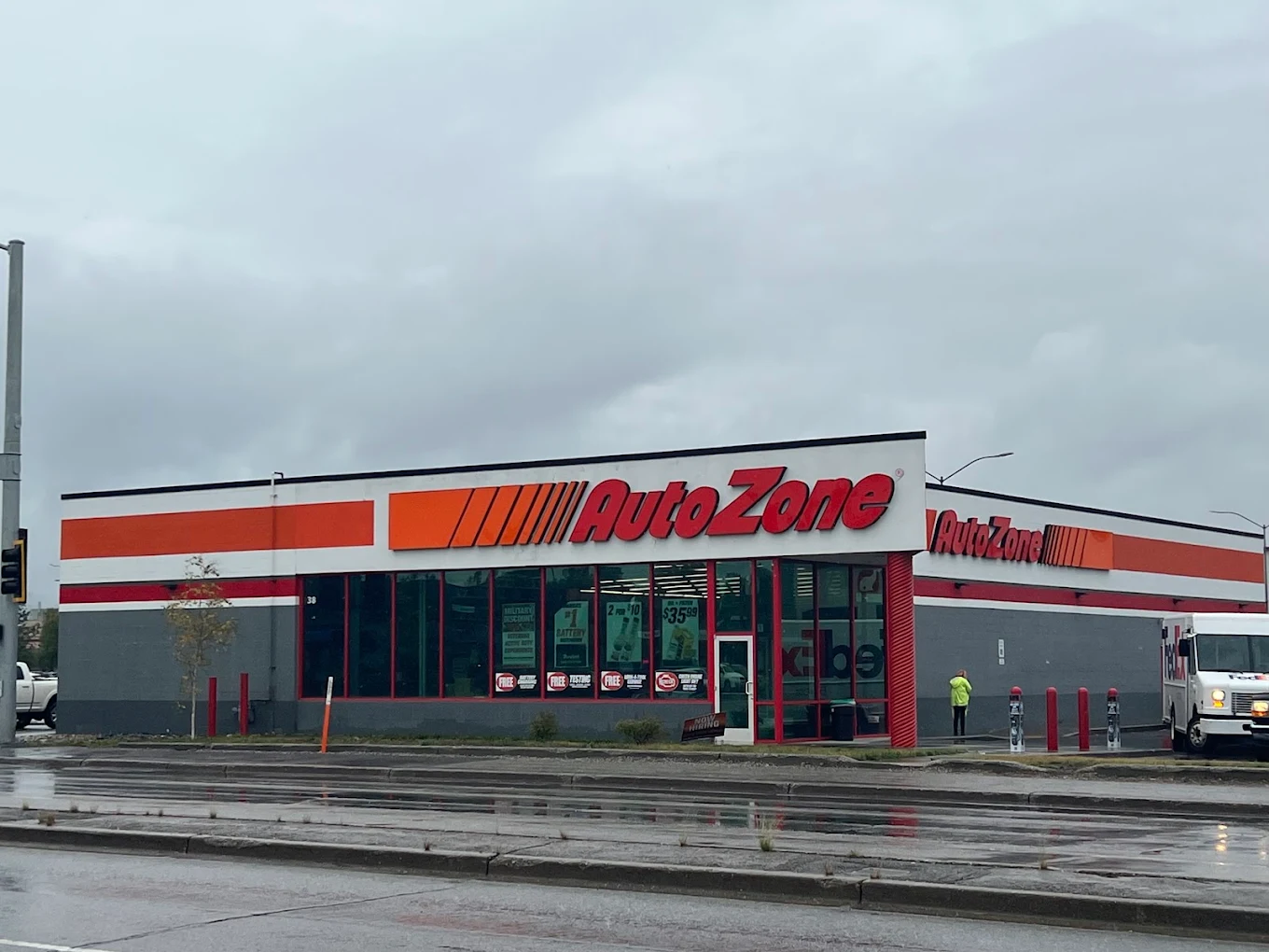 AutoZone 8 | Store