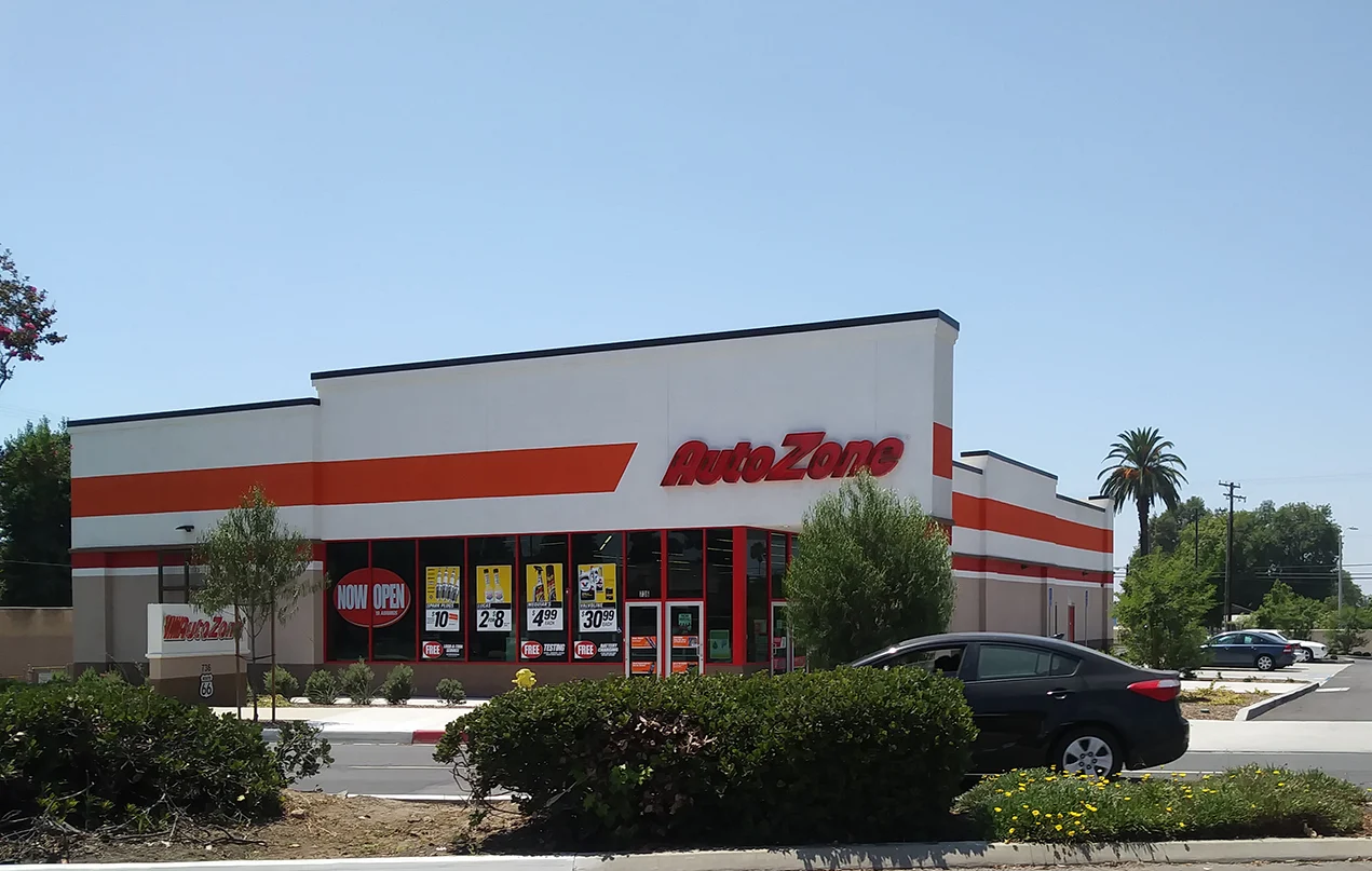 AutoZone 8 | Store