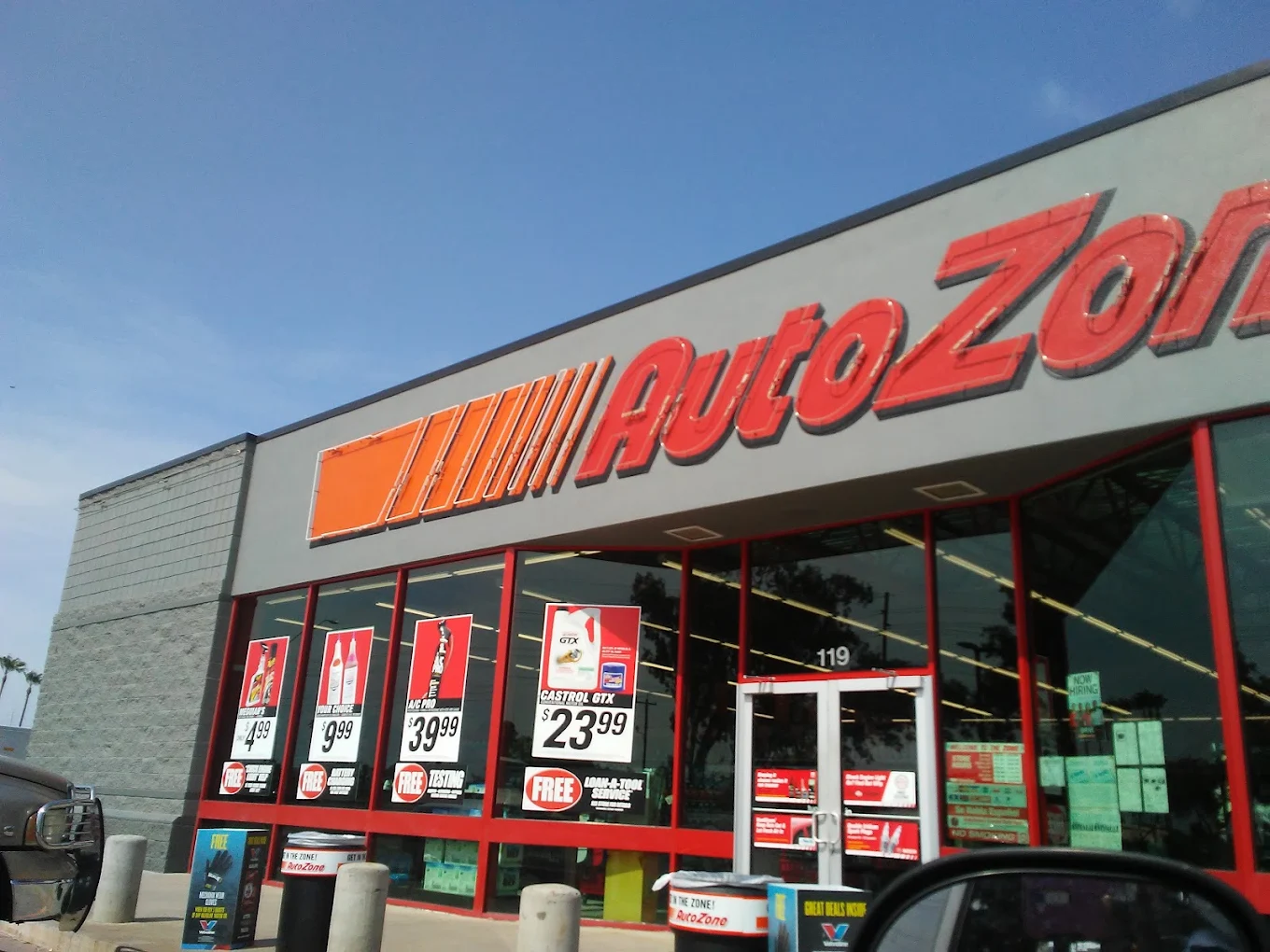 AutoZone 8 | Store