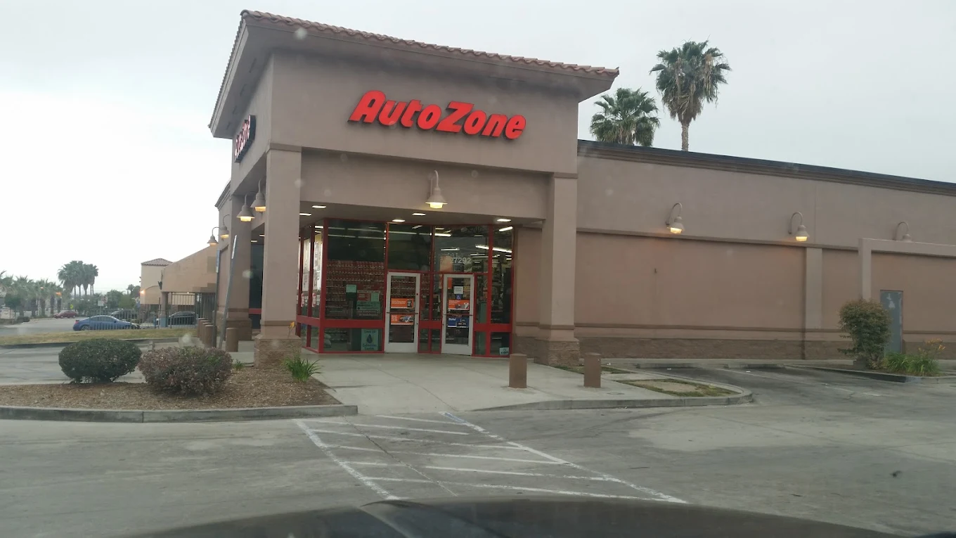AutoZone 8 | Store