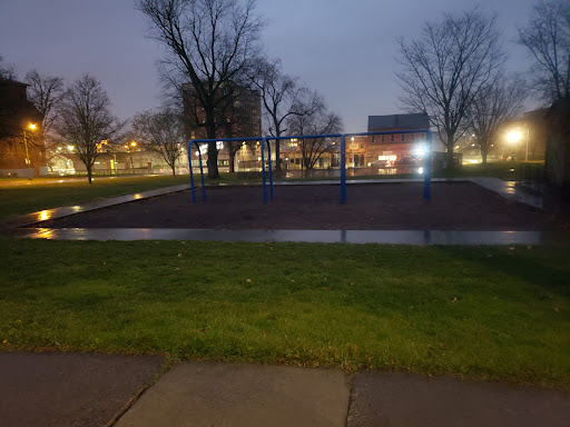 Chancellor Park Travel | Park