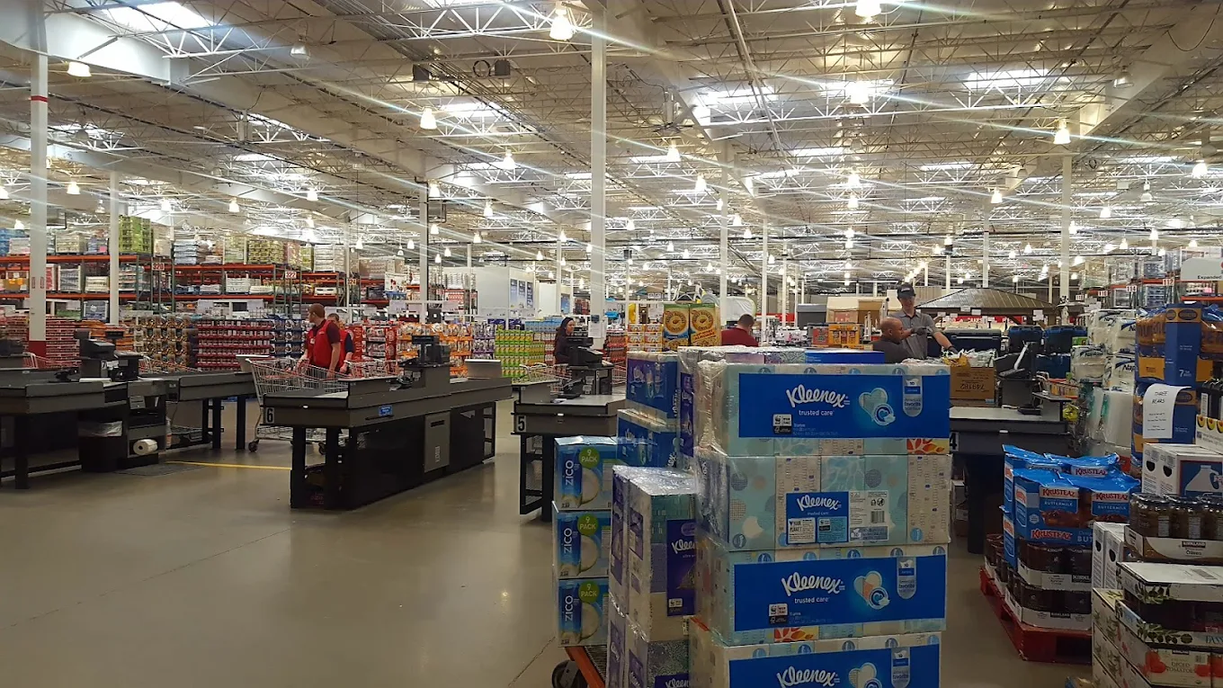 Costco Wholesale Shopping | Mall