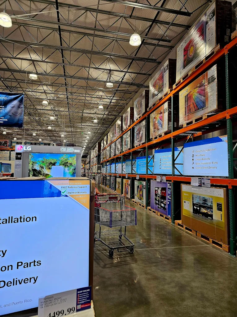 Costco Wholesale Shopping | Store
