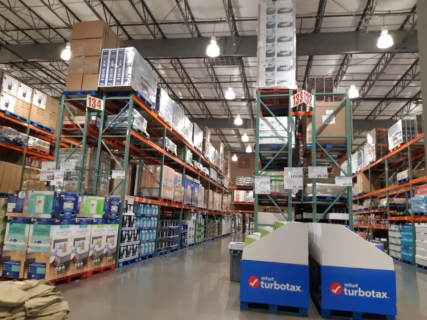 Costco Wholesale Shopping | Store