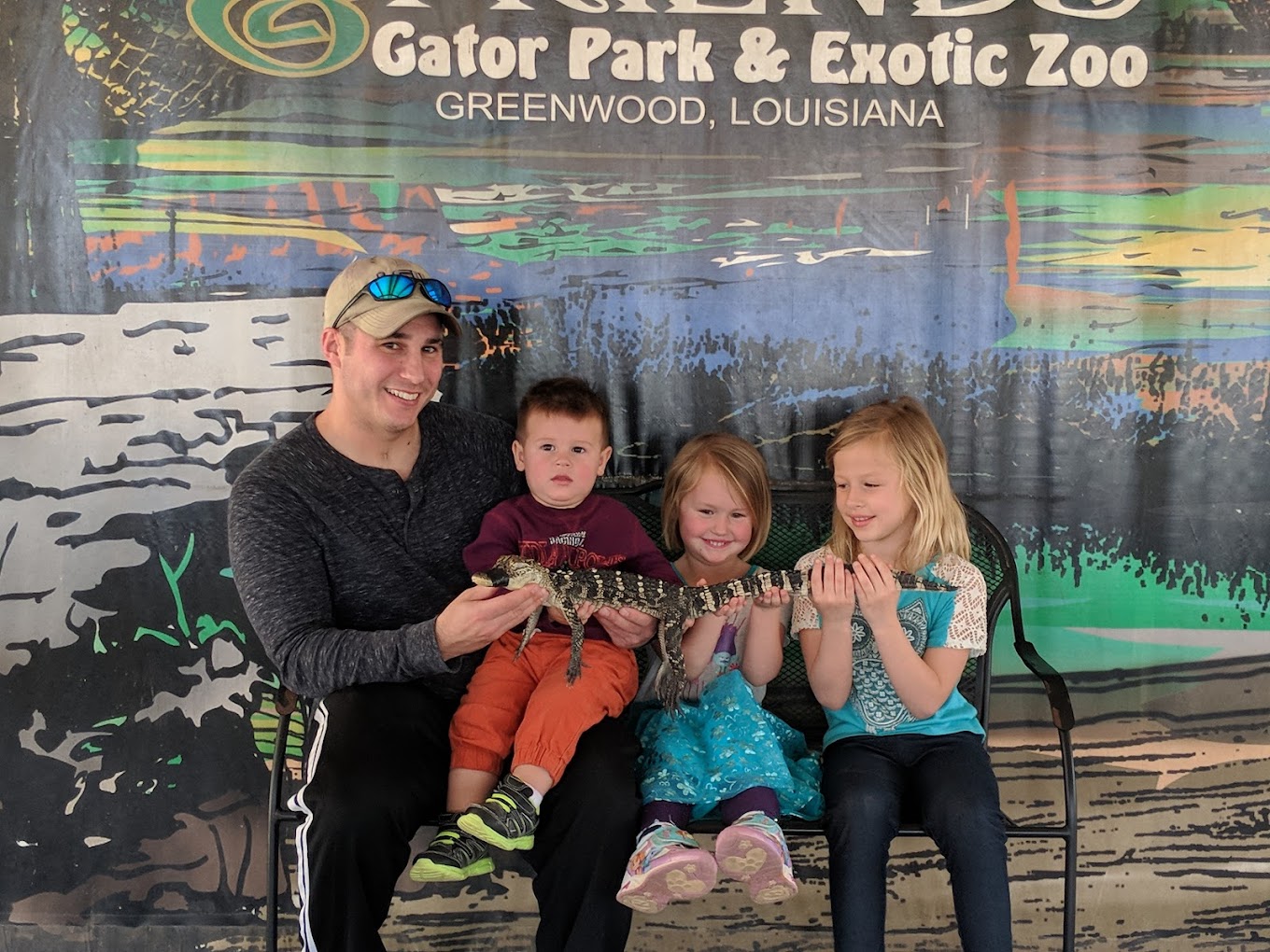 Gator and Friends-Alligator Park and Exotic Zoo Travel | Zoo and Wildlife Sanctuary 