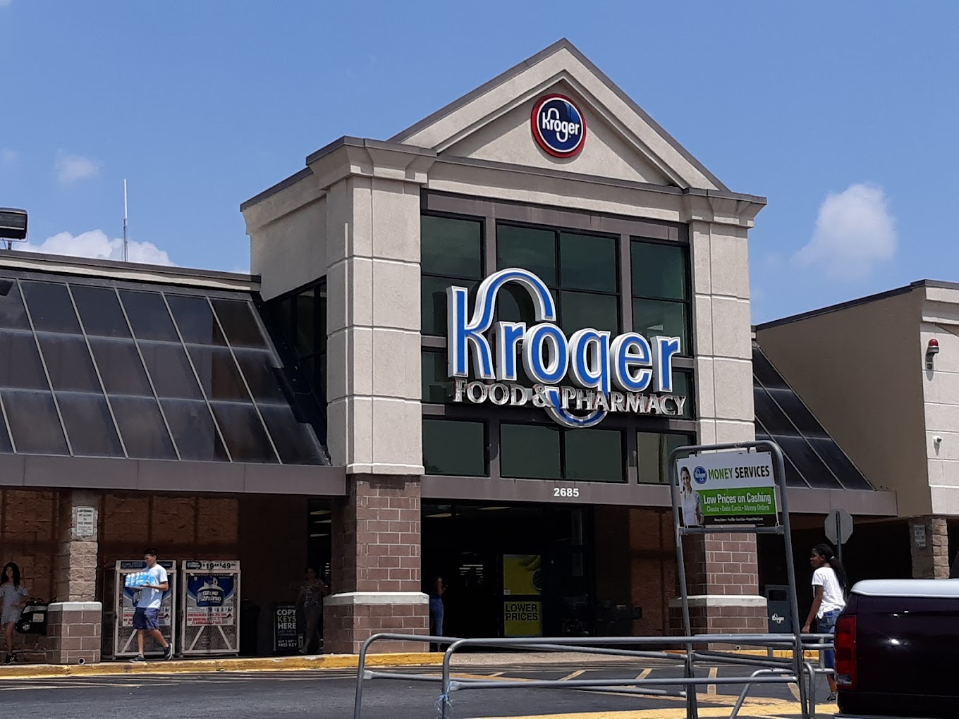 Kroger Metropolitan Store Shopping | Supermarket