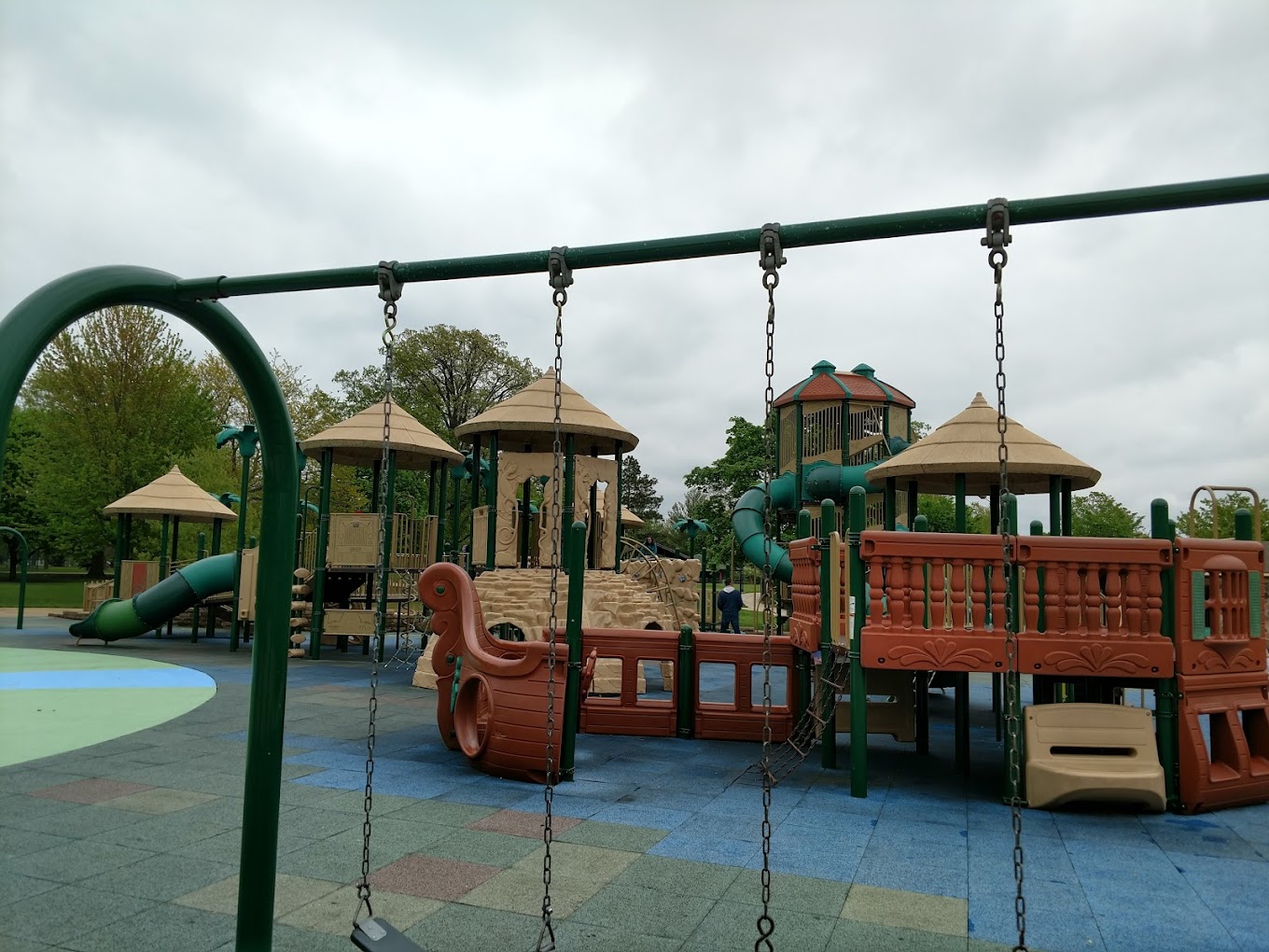 Miller Park Zoo Travel | Zoo and Wildlife Sanctuary 