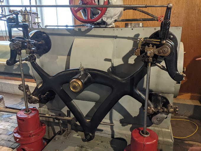 New England Wireless & Steam Museum Travel | Museums