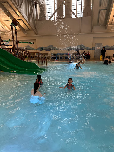 Newark Silliman Center Entertainment | Water Park