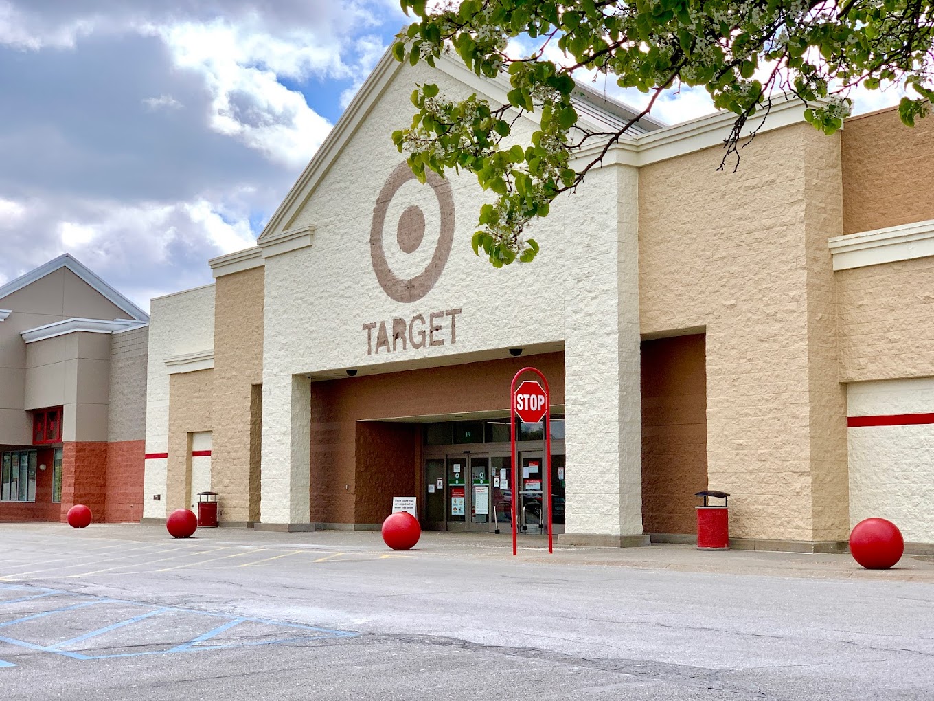 Target Stow Store Shopping | Supermarket