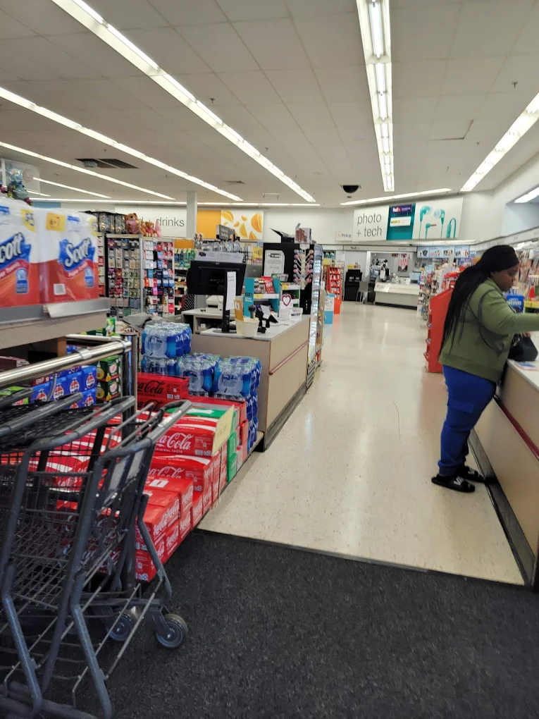 Walgreen Shopping | Store