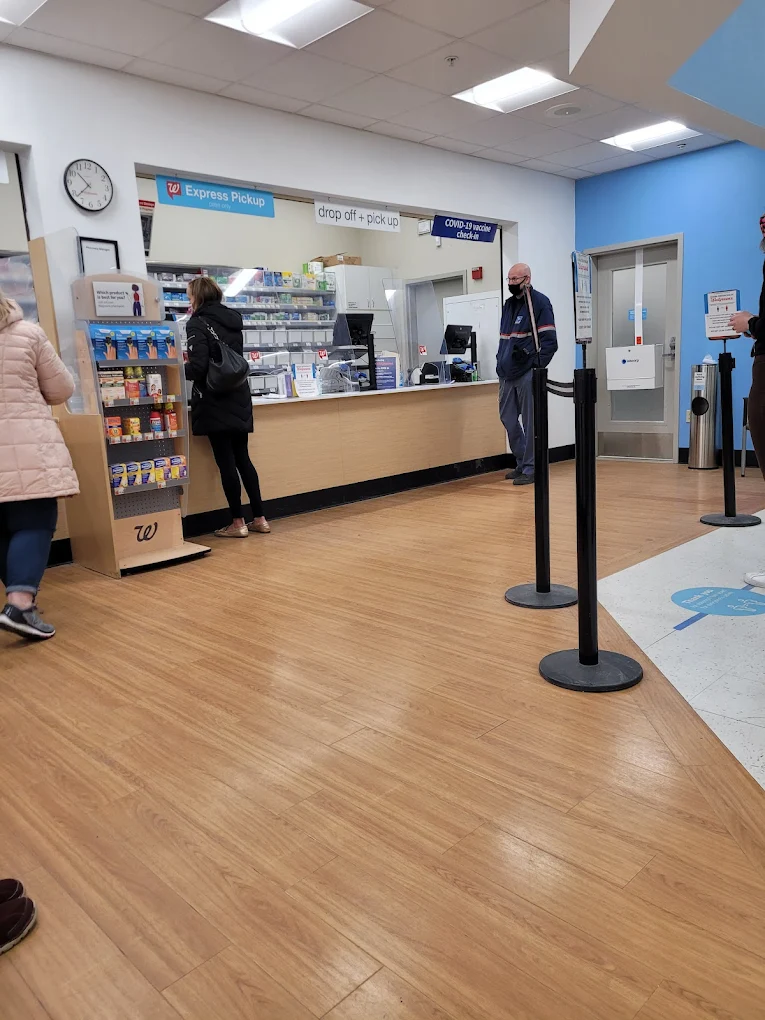 Walgreen Shopping | Store