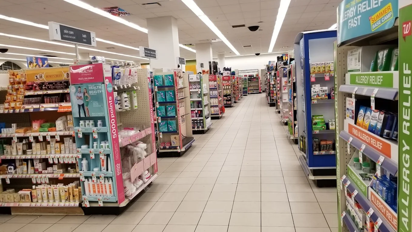 Walgreen Shopping | Store
