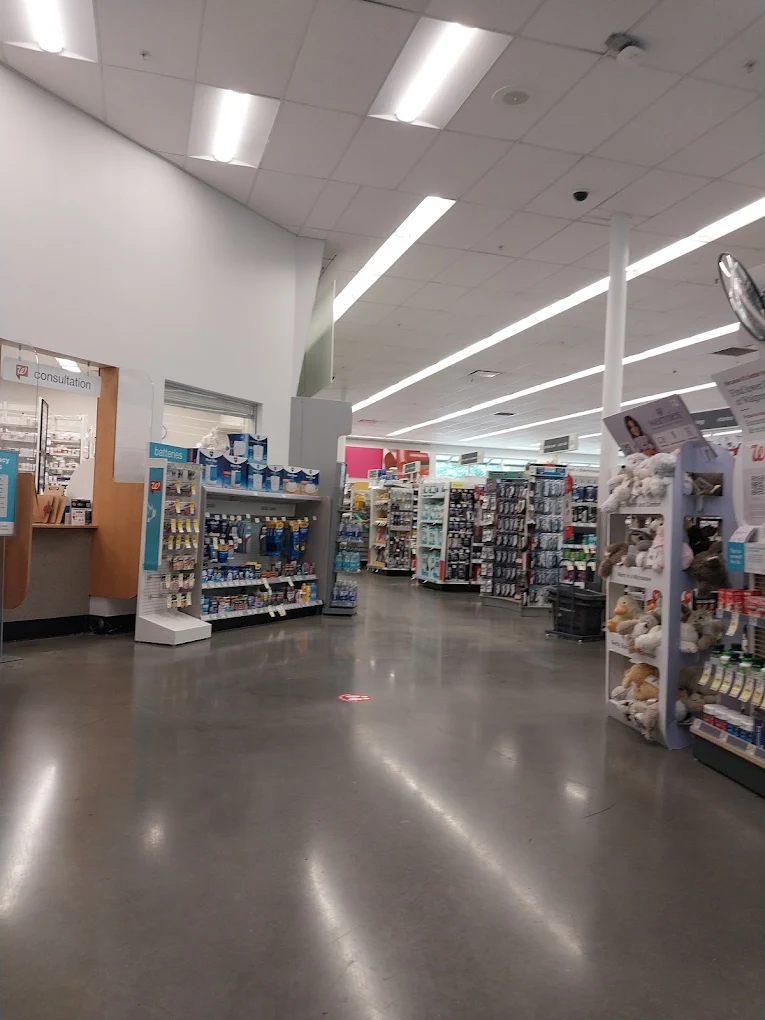Walgreen 8 | Store