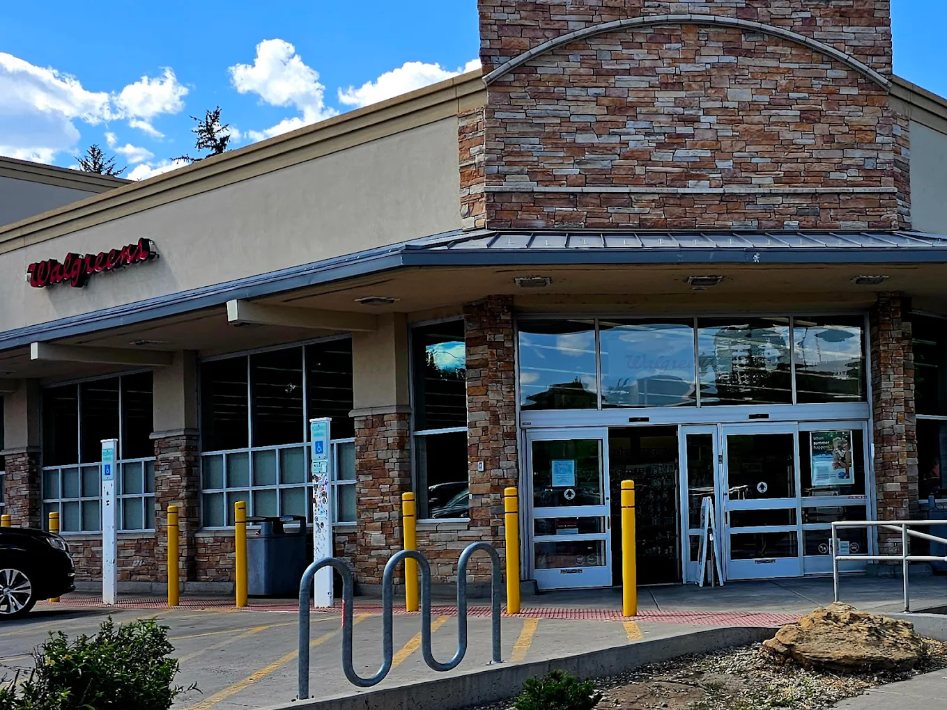 Walgreen Shopping | Store