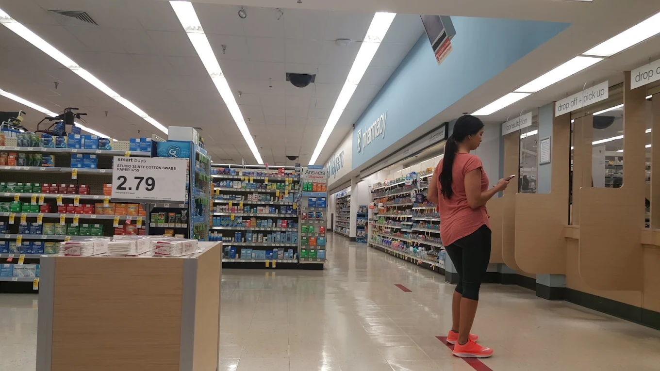 Walgreen Shopping | Store