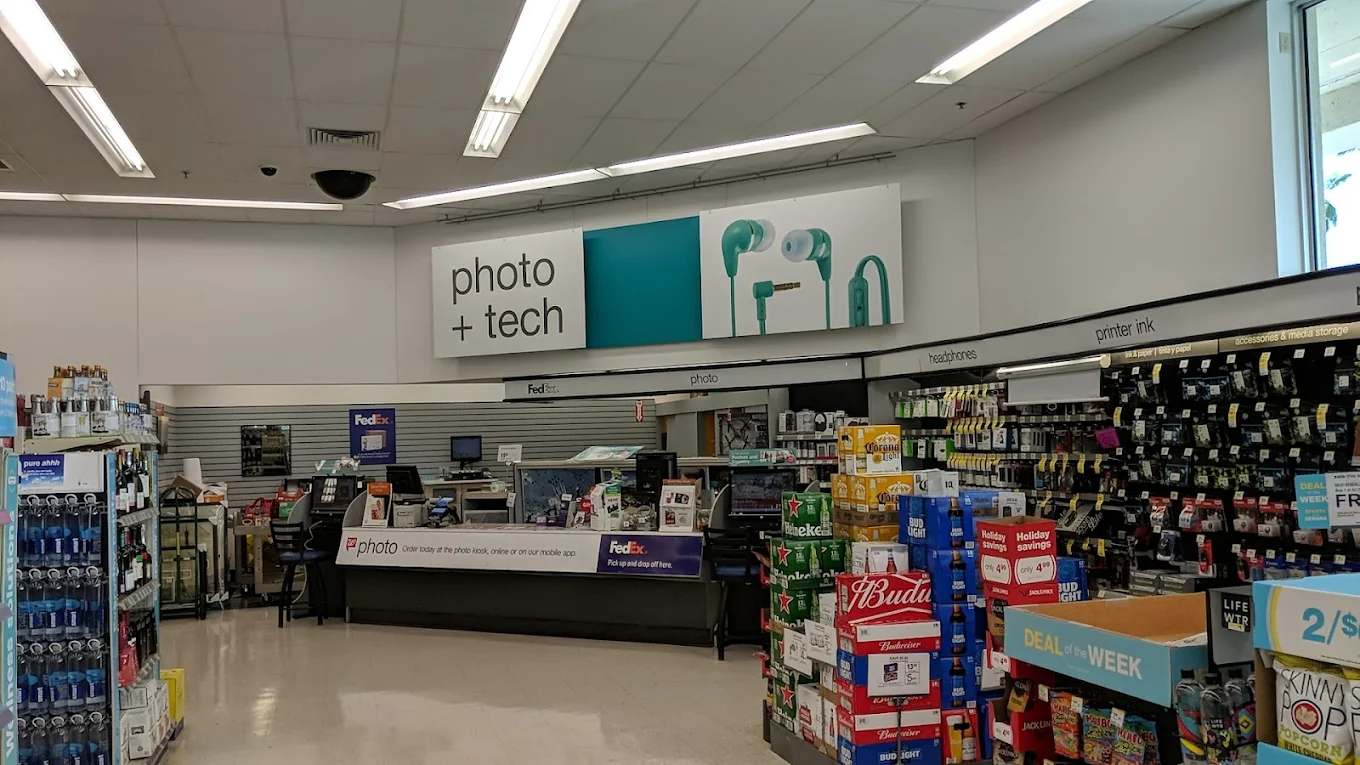 Walgreen Shopping | Store