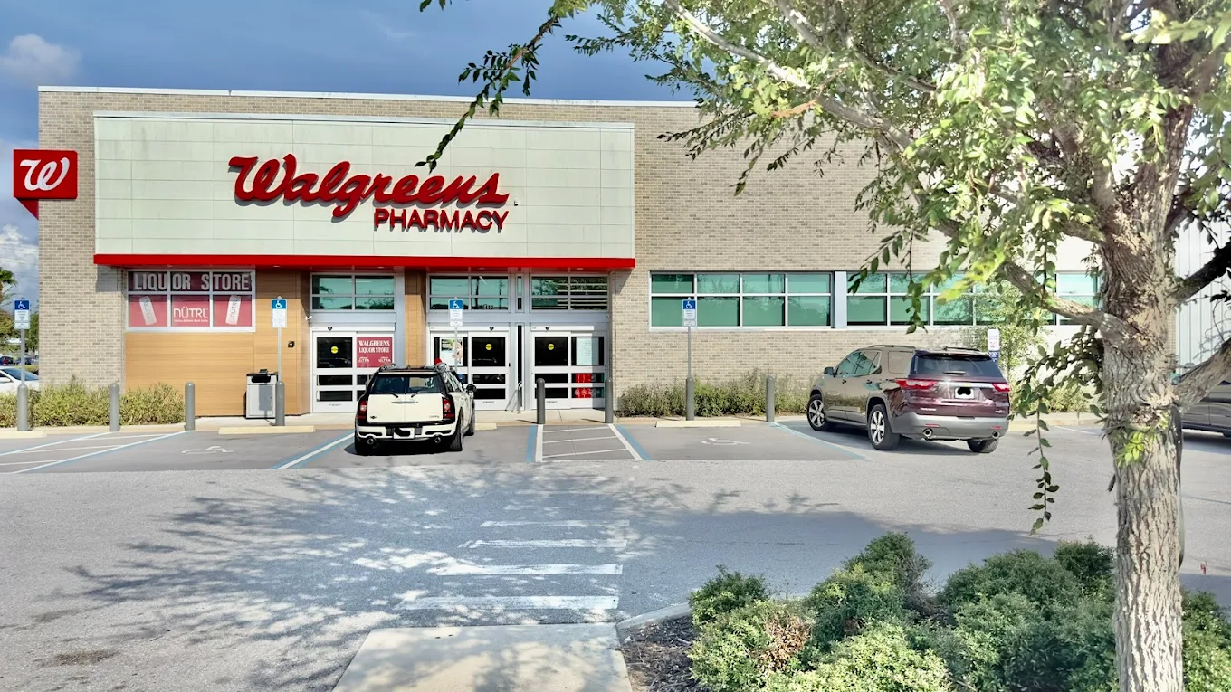 Walgreen Shopping | Store