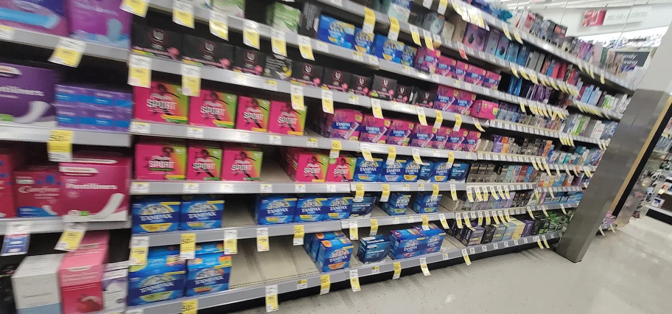 Walgreen Shopping | Store