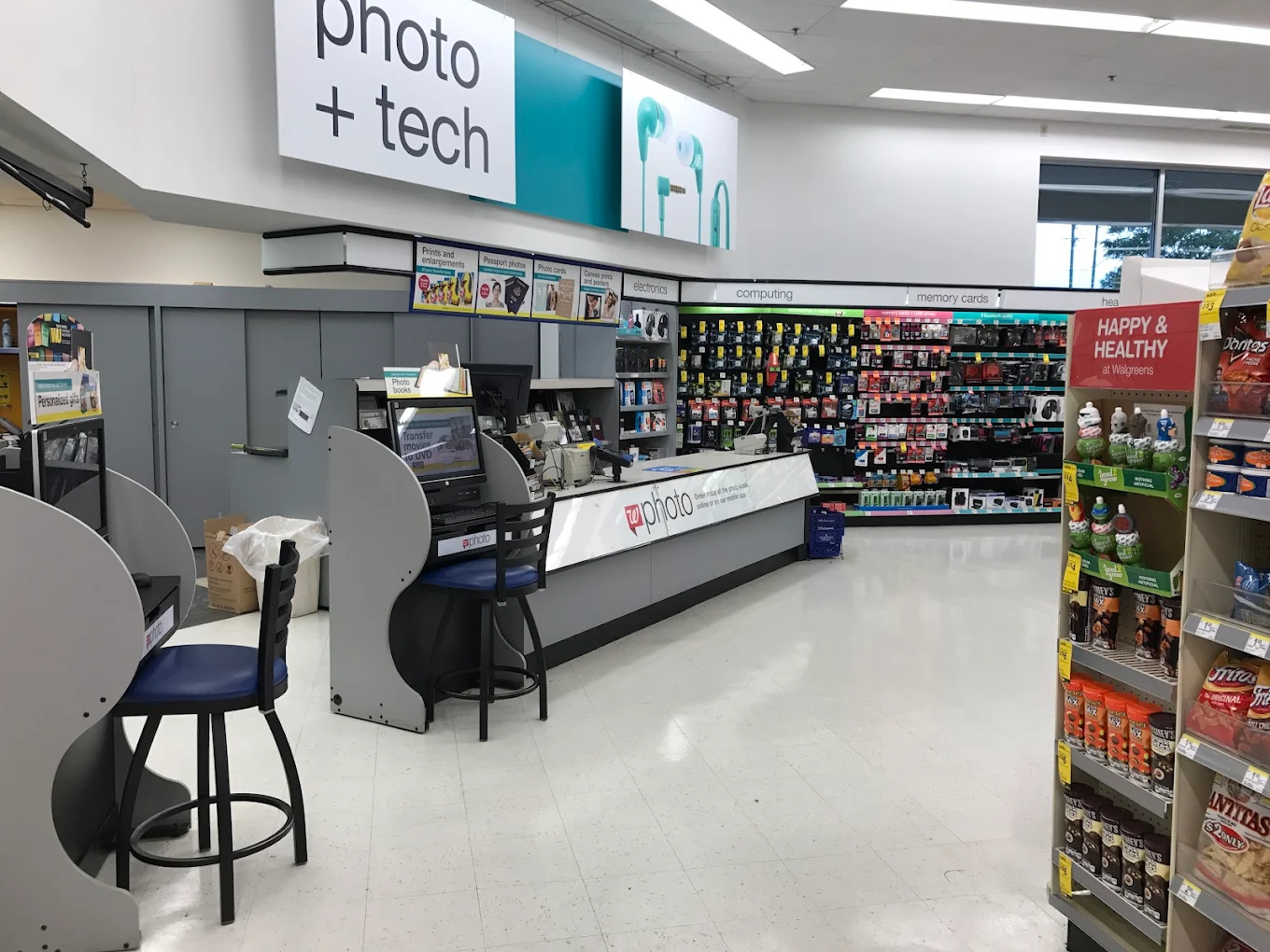 Walgreen Shopping | Store