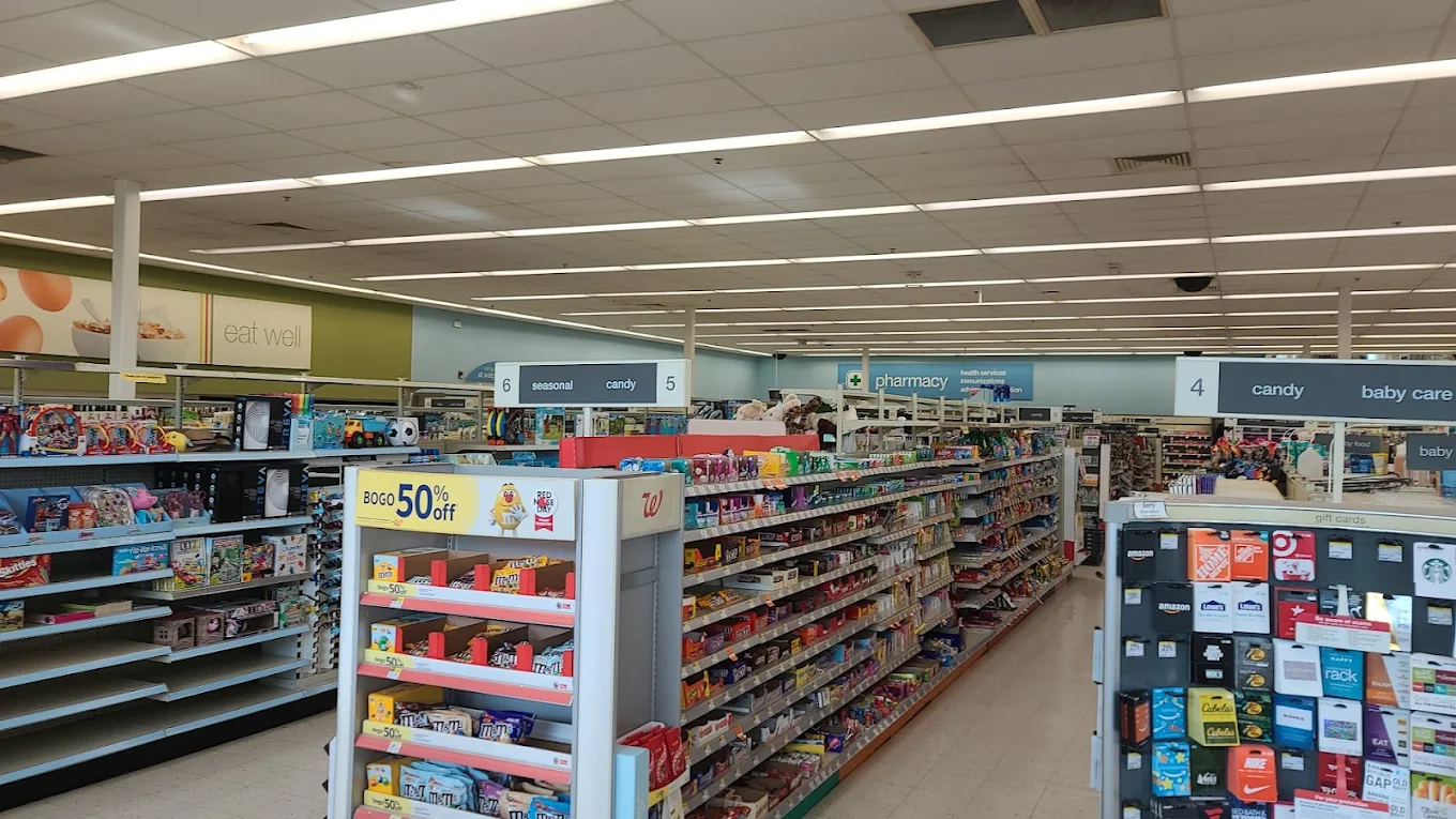 Walgreen Shopping | Store