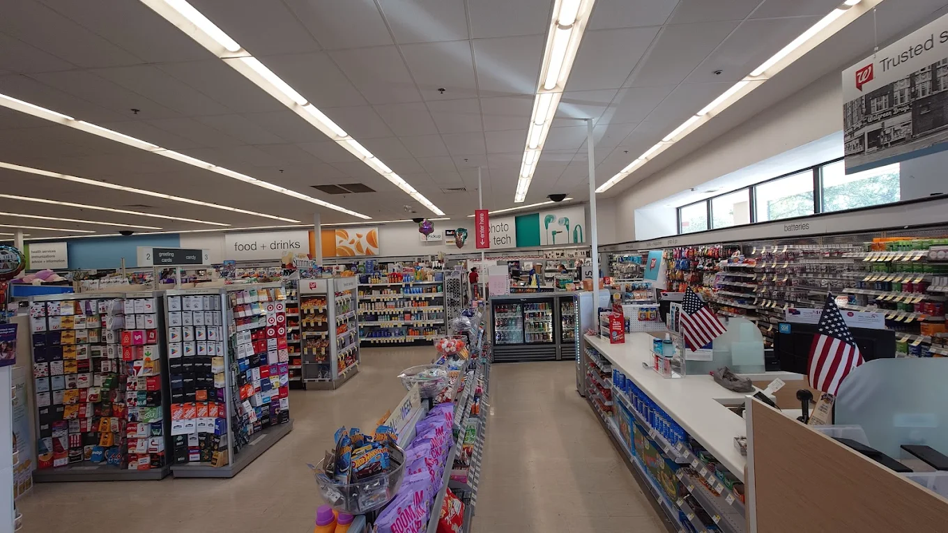Walgreen Shopping | Store