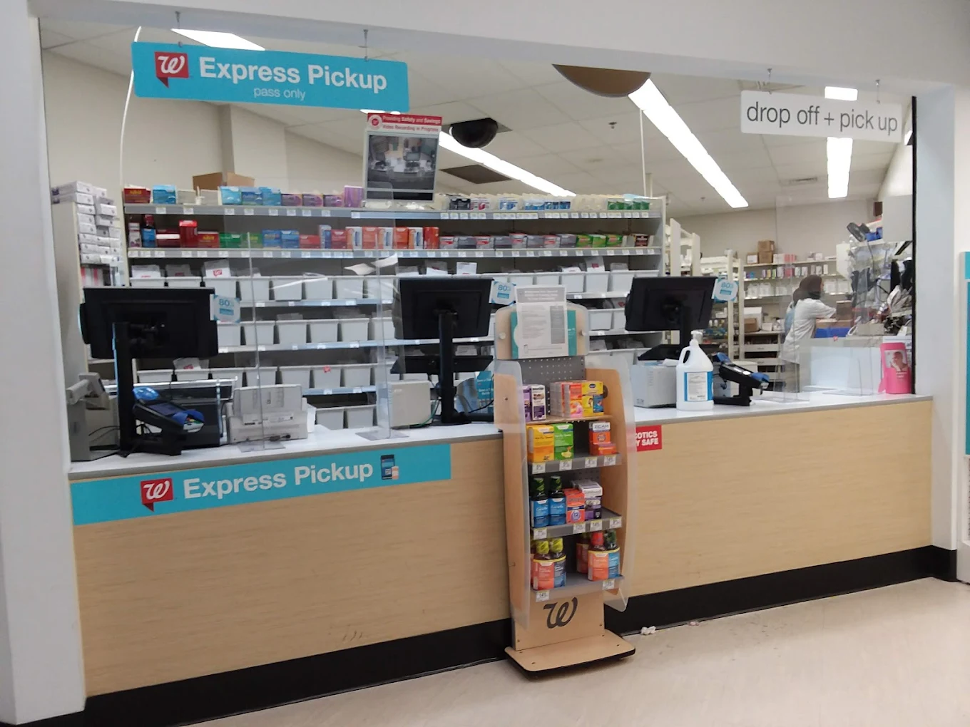 Walgreen Shopping | Store