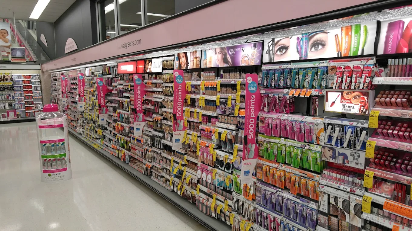 Walgreens 8 | Store