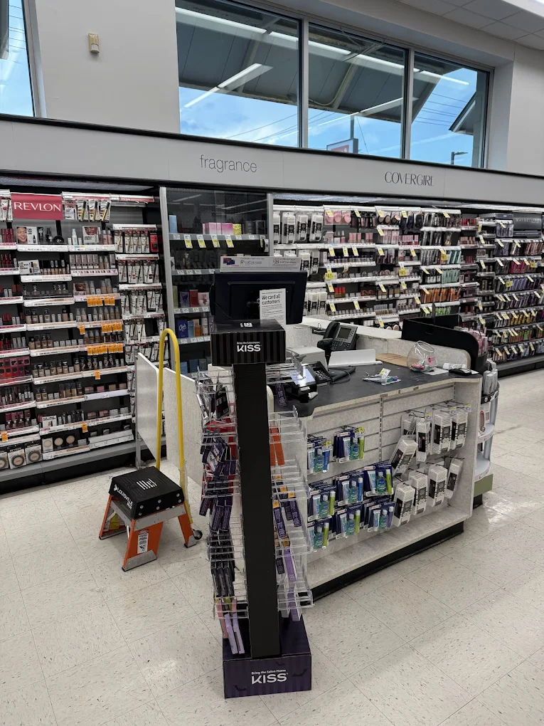 Walgreens 8 | Store