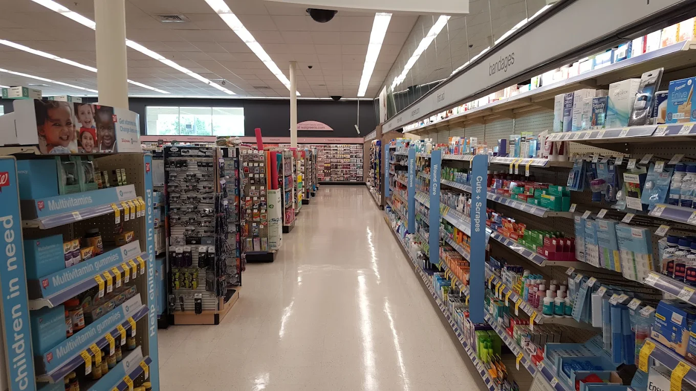 Walgreens 8 | Store