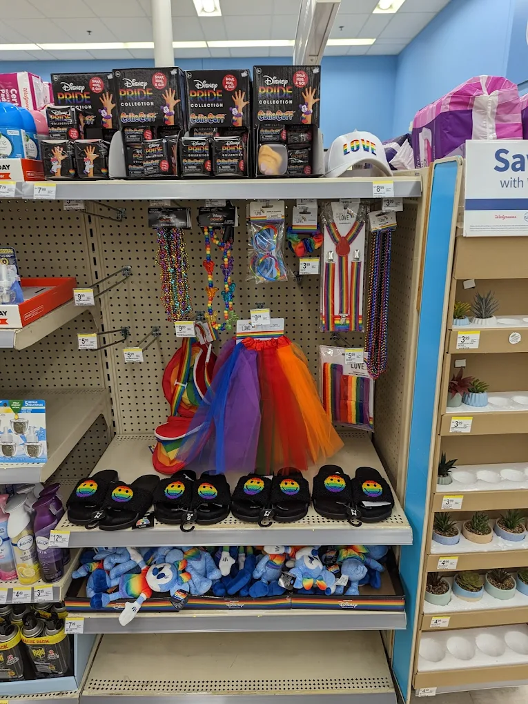 Walgreens 8 | Store