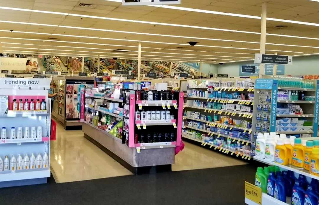 Walgreens 8 | Store
