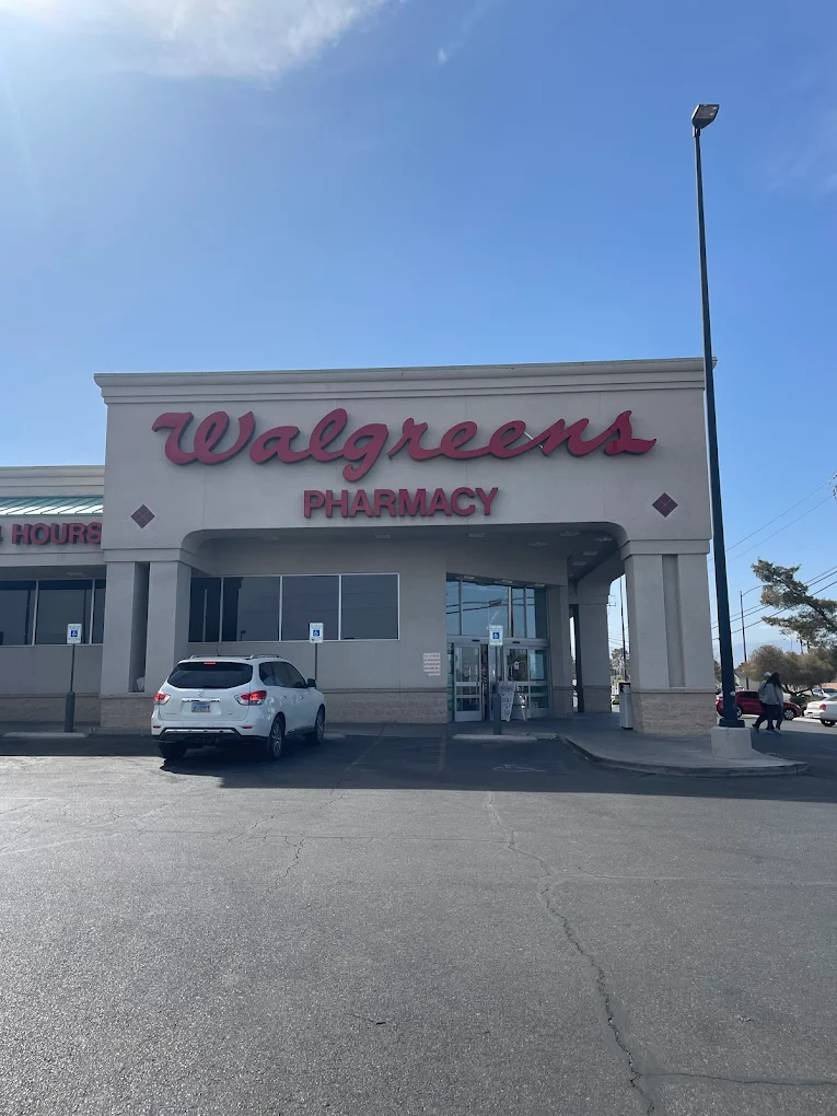 Walgreens 8 | Store