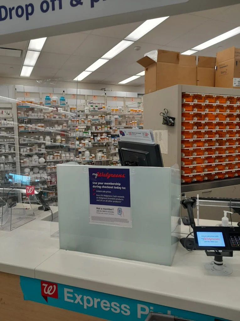 Walgreens Shopping | Store