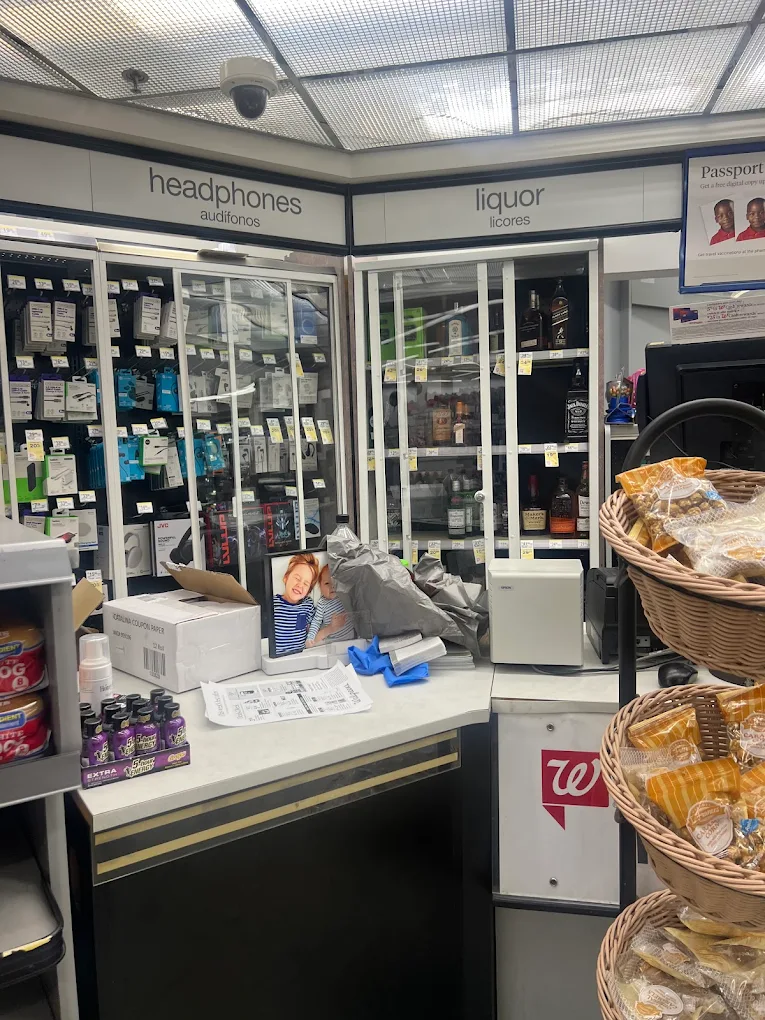 Walgreens Shopping | Store