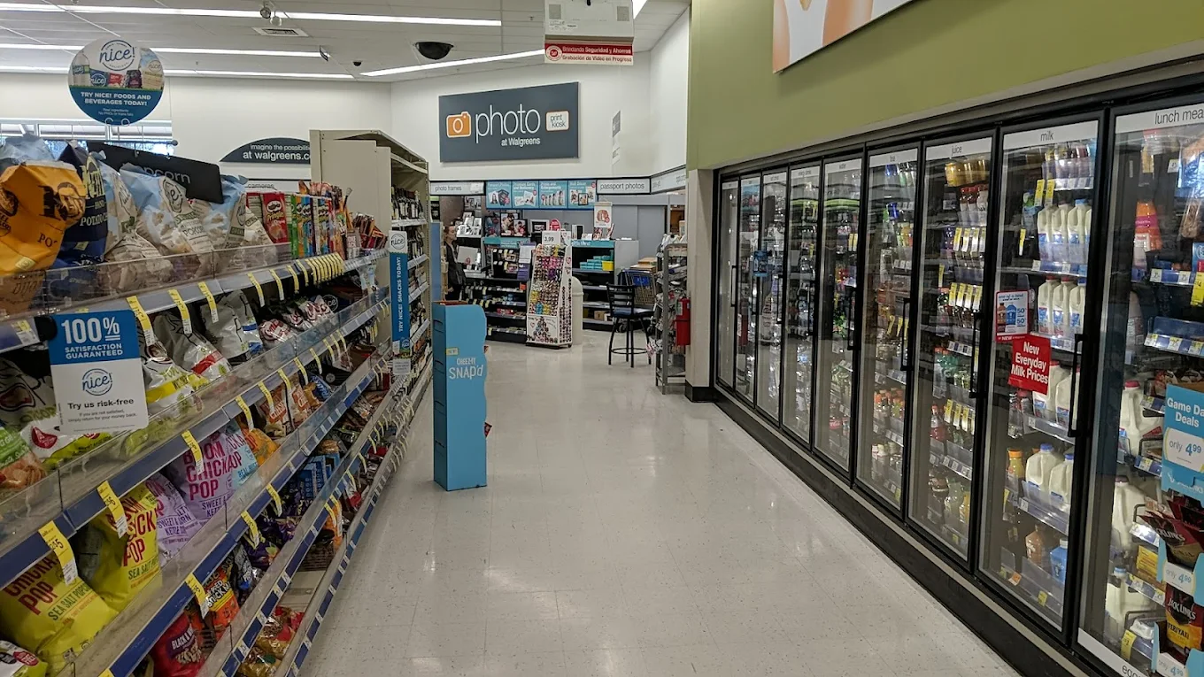 Walgreens 8 | Store