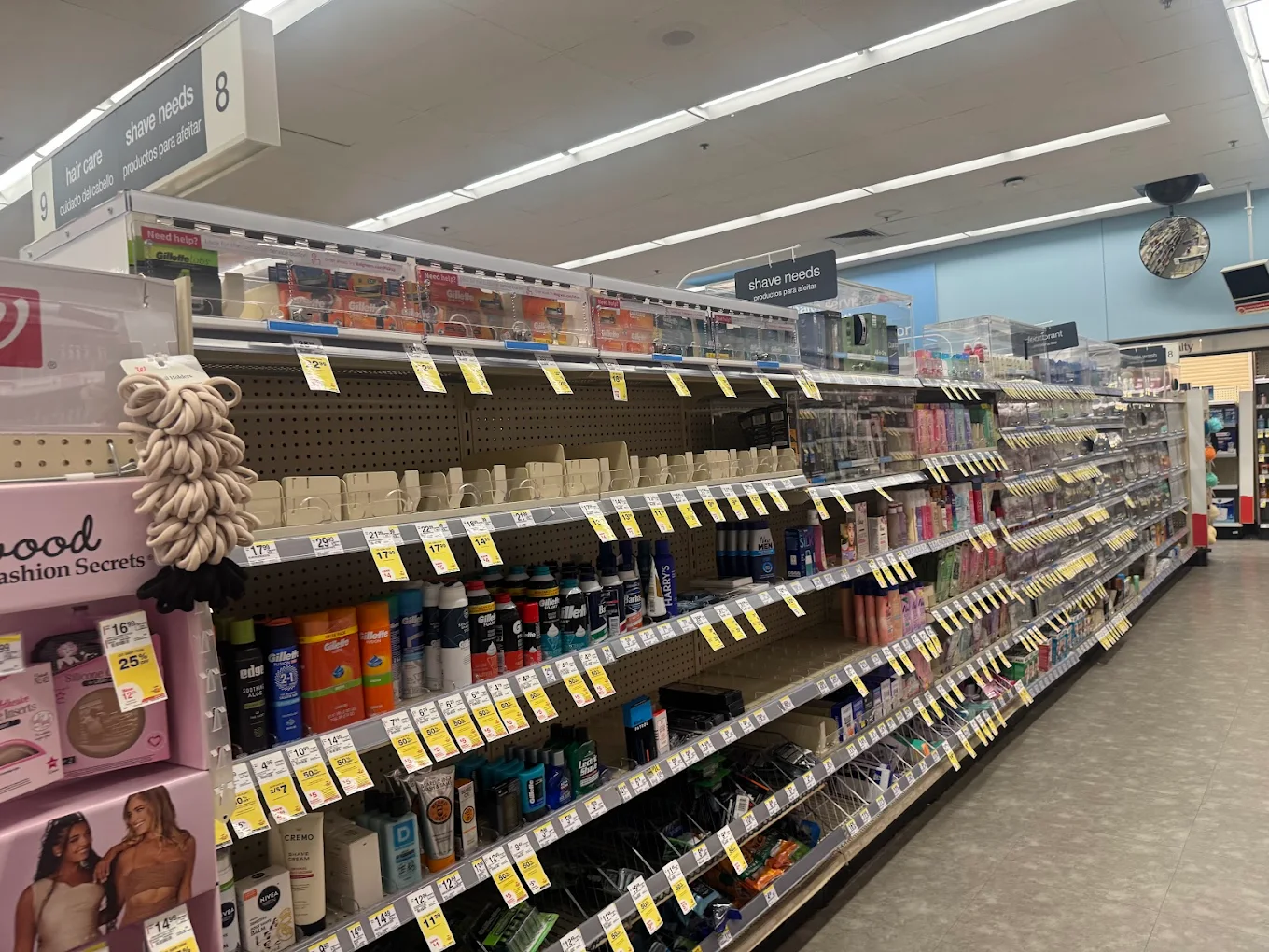 Walgreens 8 | Store