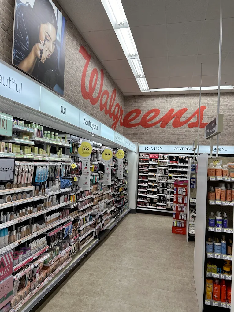 Walgreens 8 | Store