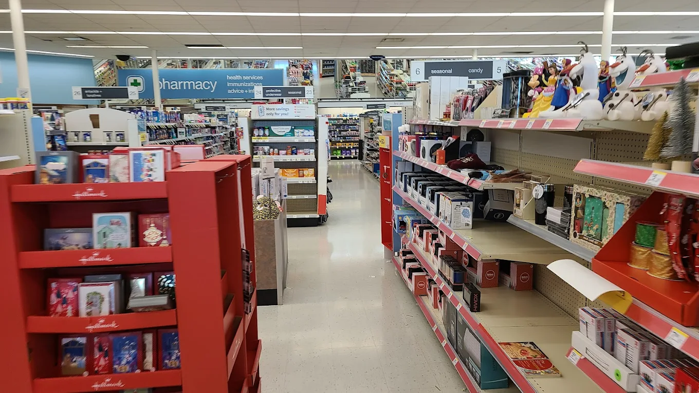 Walgreens 8 | Store