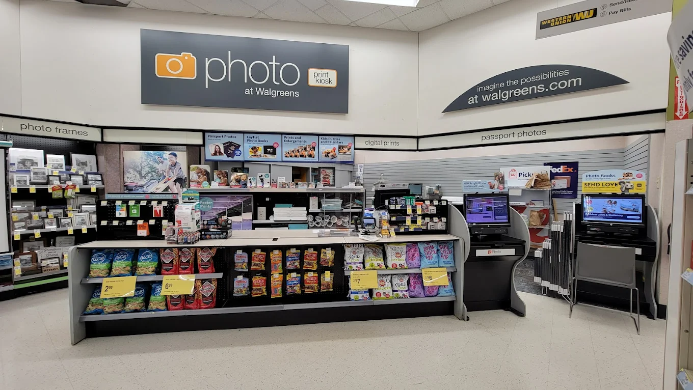 Walgreens 8 | Store