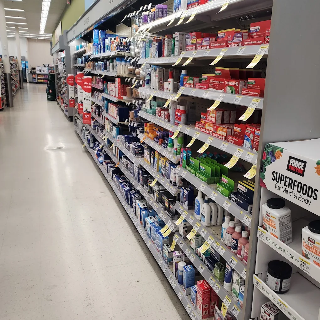 Walgreens 8 | Store