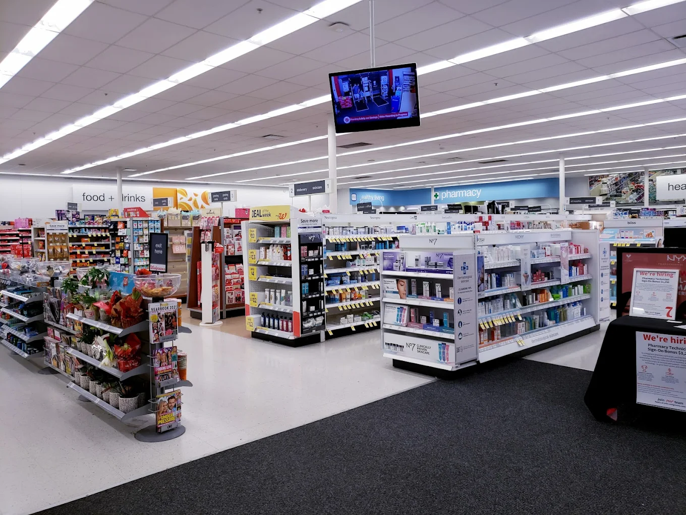 Walgreens 8 | Store