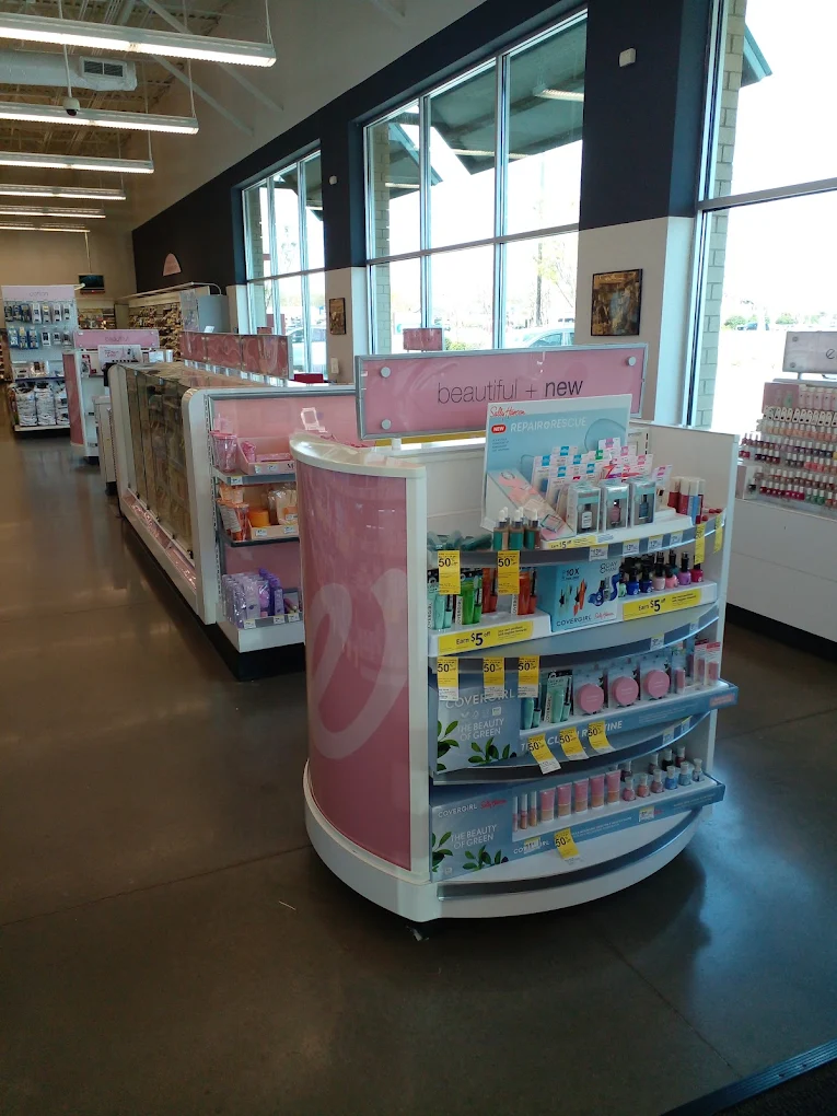Walgreens 8 | Store