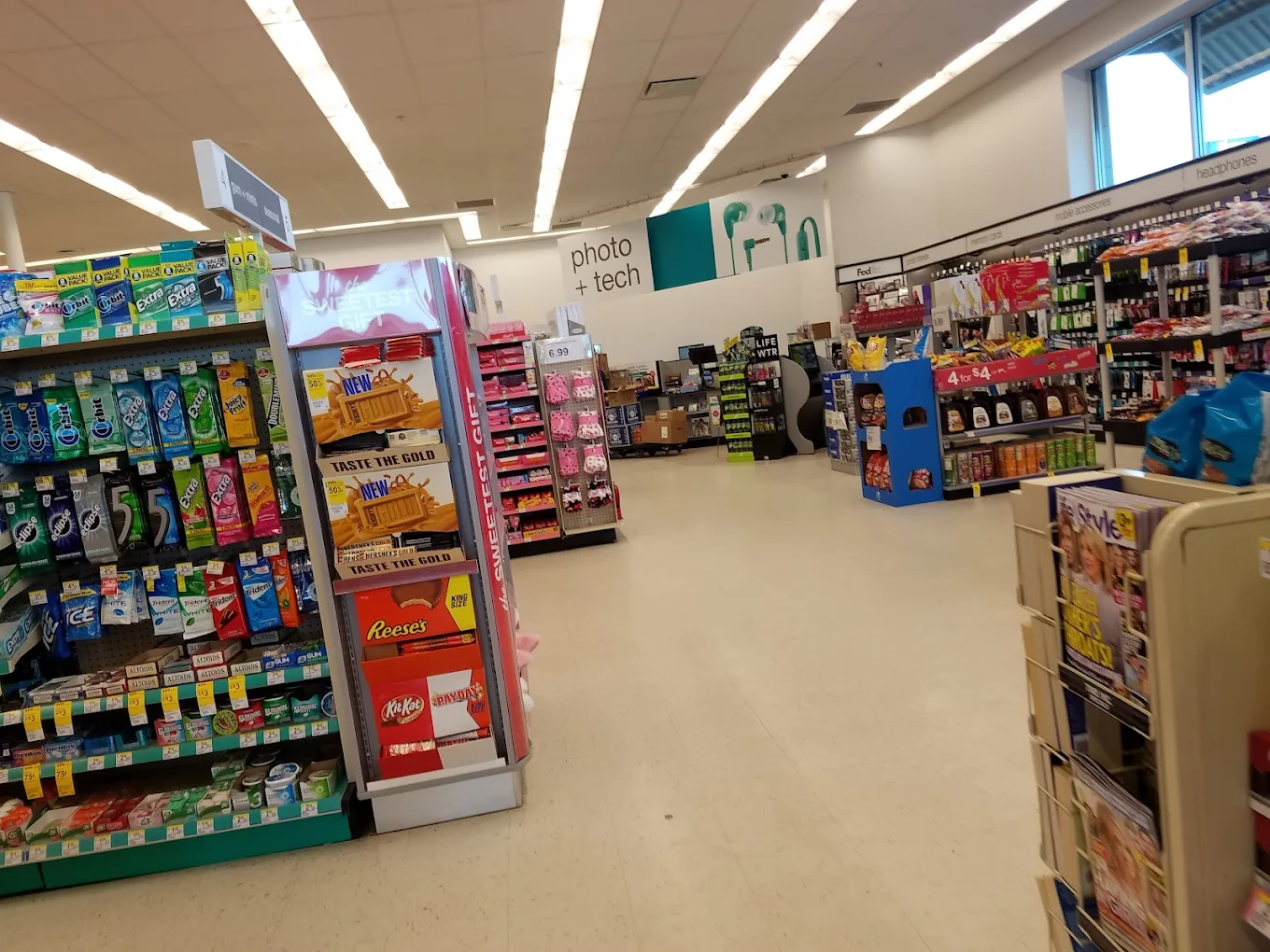 Walgreens 8 | Store