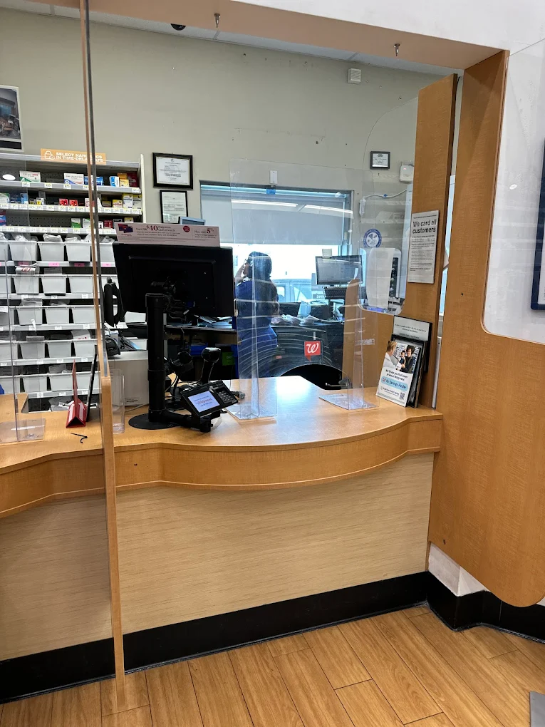 Walgreens 8 | Store
