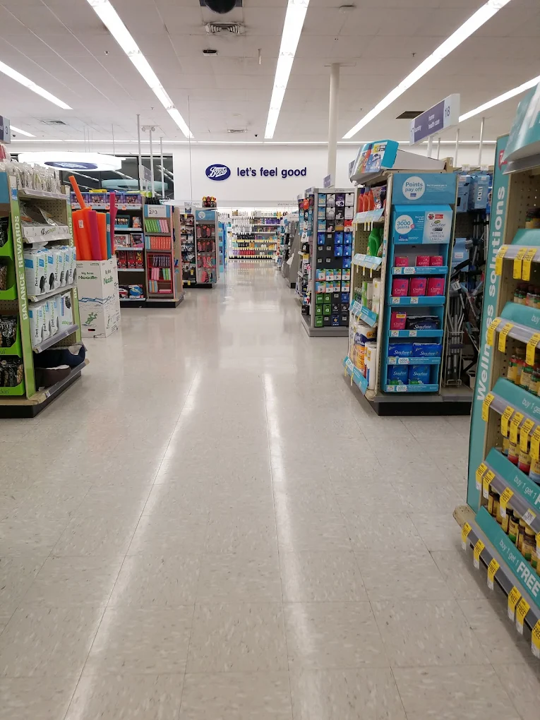 Walgreens 8 | Store
