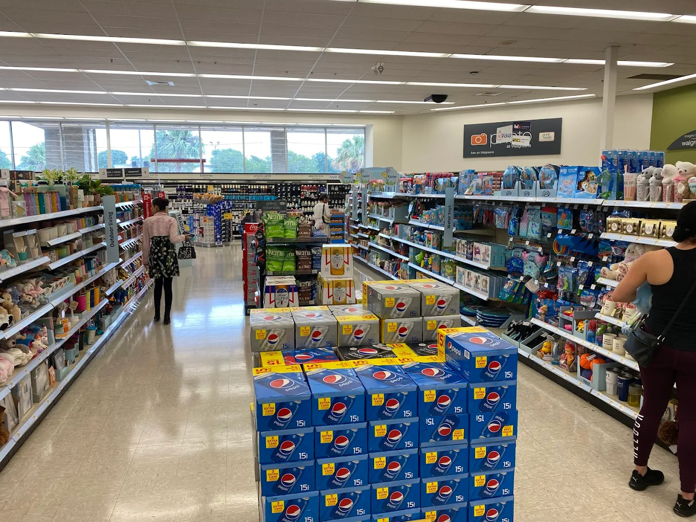 Walgreens 8 | Store