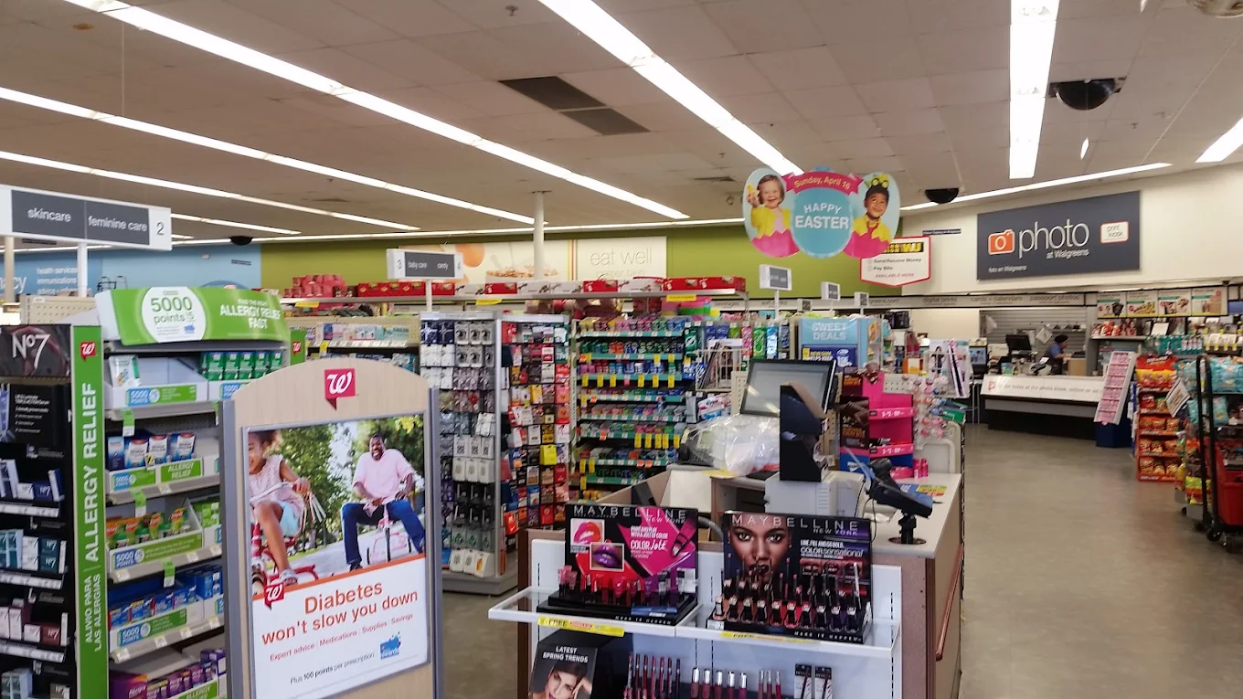 Walgreens 8 | Store