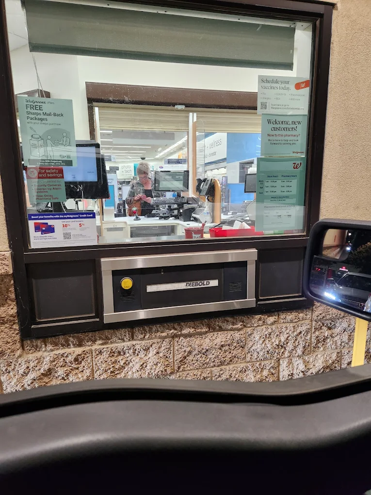 Walgreens Shopping | Store