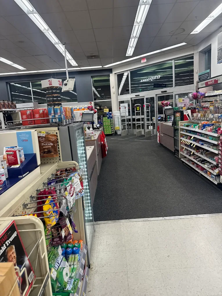 Walgreens 8 | Store